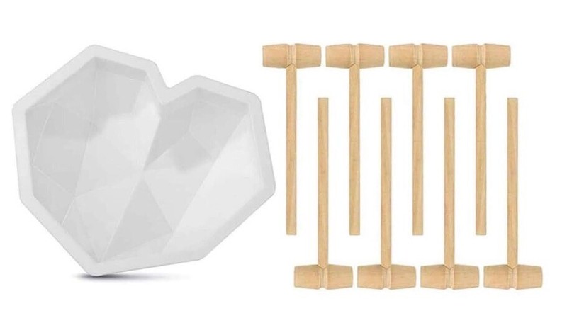 Diamond Heart Shaped Baking or Candy Form With Wooden Hammers NEW Medium Size