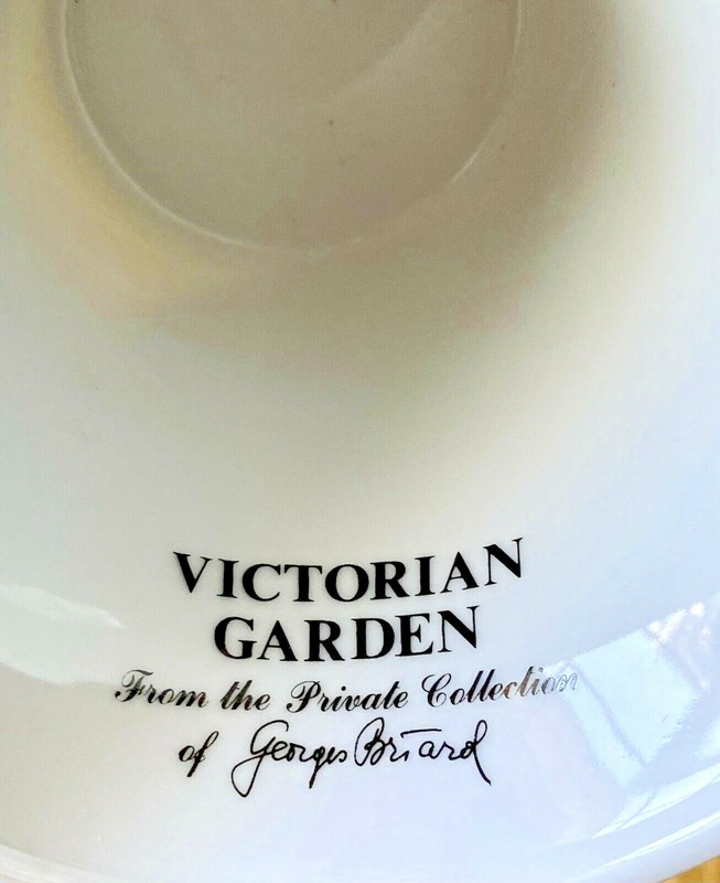 VTG GEORGES BRIARD VICTORIAN GARDENS "CYCLAMEN" PEDESTAL CAKE PLATE gallery