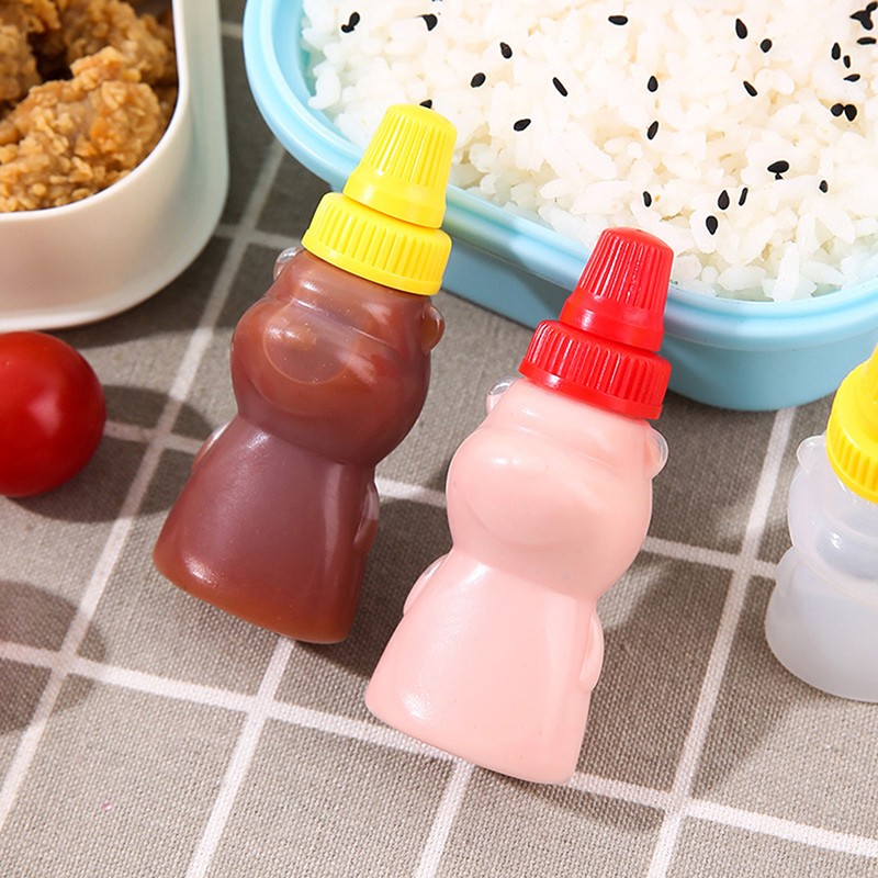 2Pcs/Pack Mini Bear Seasoning Bottle Portable Ketchup Salad Dressing Container gallery
