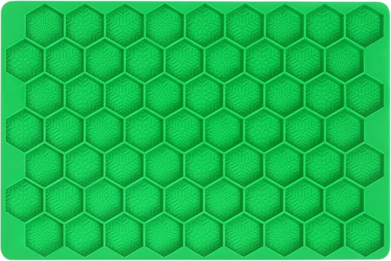 Hexagon Snowflakes Silicone Baking and Candy Mold with Scraper – Christmas Snowf