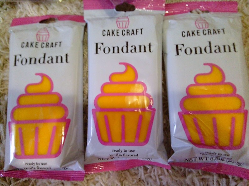3 NEW packs cake craft YELLOW fondant ready to use vanilla flavored 8.8 oz each