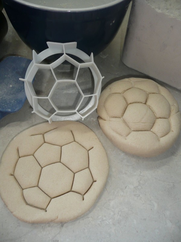 SPORT BALL THEME DESIGN SET OF 7 CONCHA CUTTERS MEXICAN SWEET BREAD STAMP PR1637 gallery
