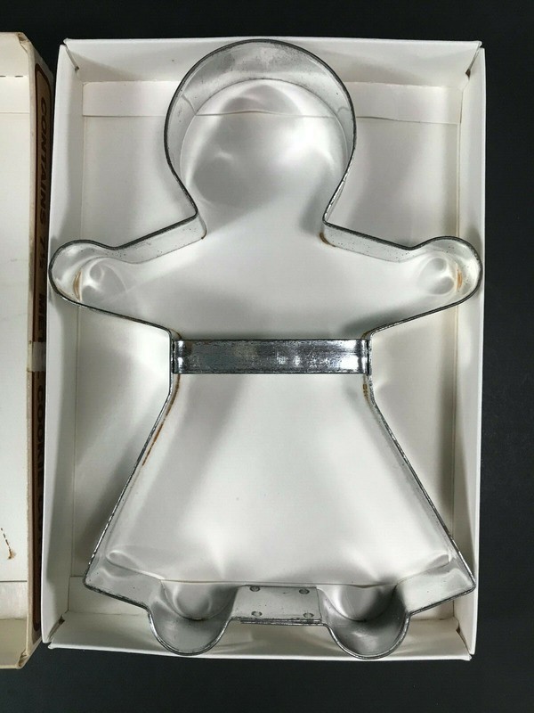 Fox Run Gingerbread Boy & Girl Cookie Cutters #3602 #3603 Vintage 1983 gallery