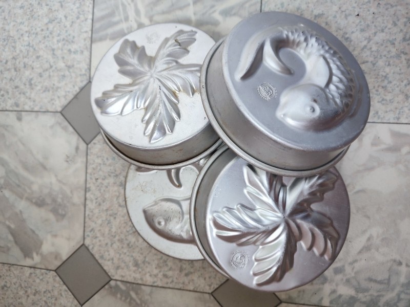 Vintage soviet culinary molds for baking, jelly. Fish gallery
