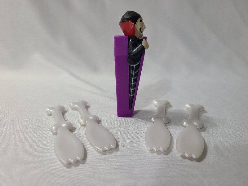 NOS Vampire & Bones Halloween Bakery Crafts Cake Decorations NOS Loose Graveyard gallery