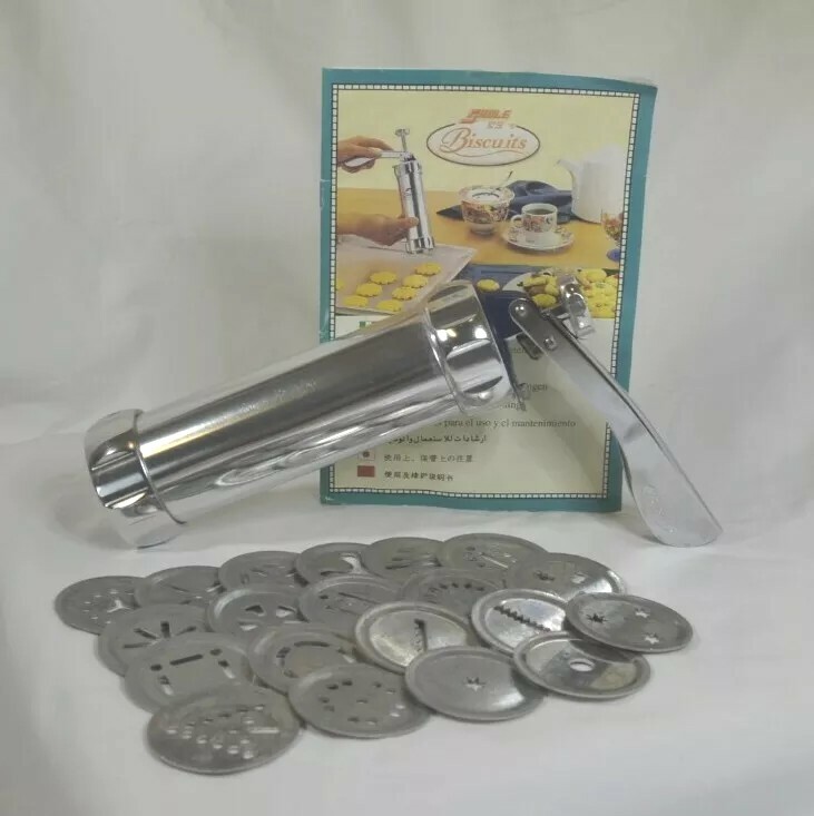 Shule Biscuits Cookie Dough Press Maker 20 Dials / Design Disks