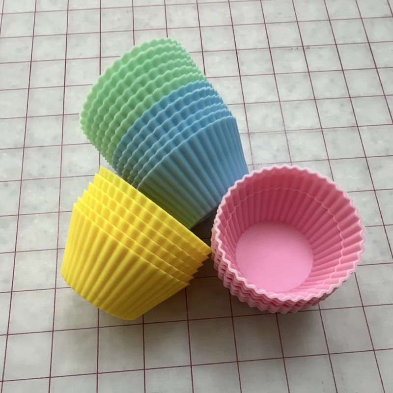 Wilton Silicone Reusable Cupcake Liners Set of 24 Yellow Pink Blue Green