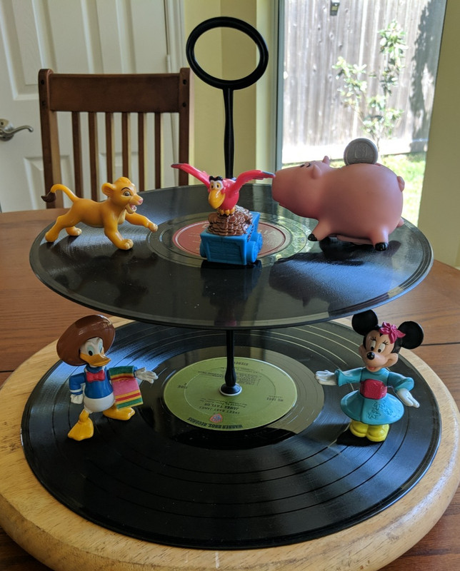 Cupcake Cake Cookie Stand Vtg 2 tier Records Collectibles toys Jewelry Display