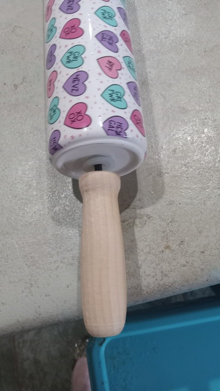 Bullseye Valentine’s Day Rolling Pin Candy Heart Ceramic Wood Target 2012 New gallery
