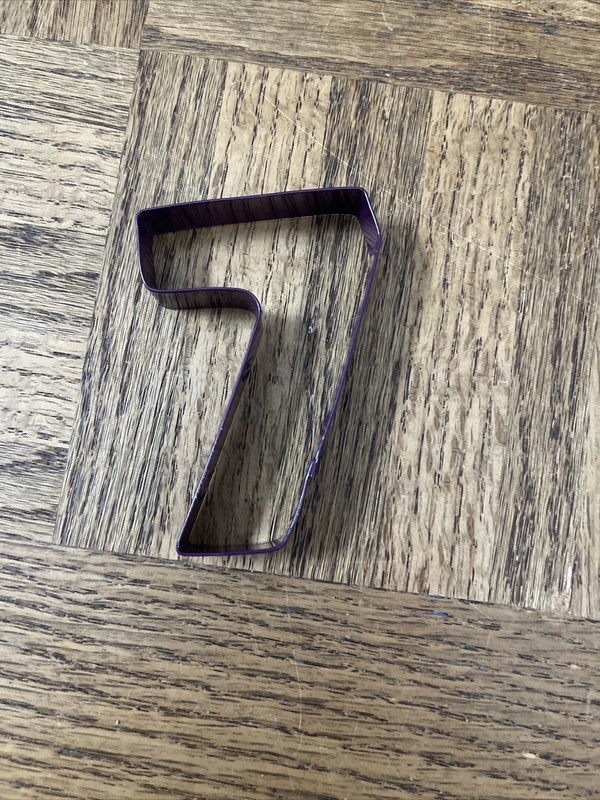 Number 7 Cookie Cutter