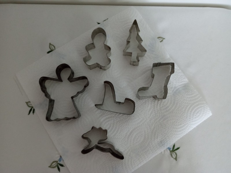 Array of Metal Cookie Cutters gallery