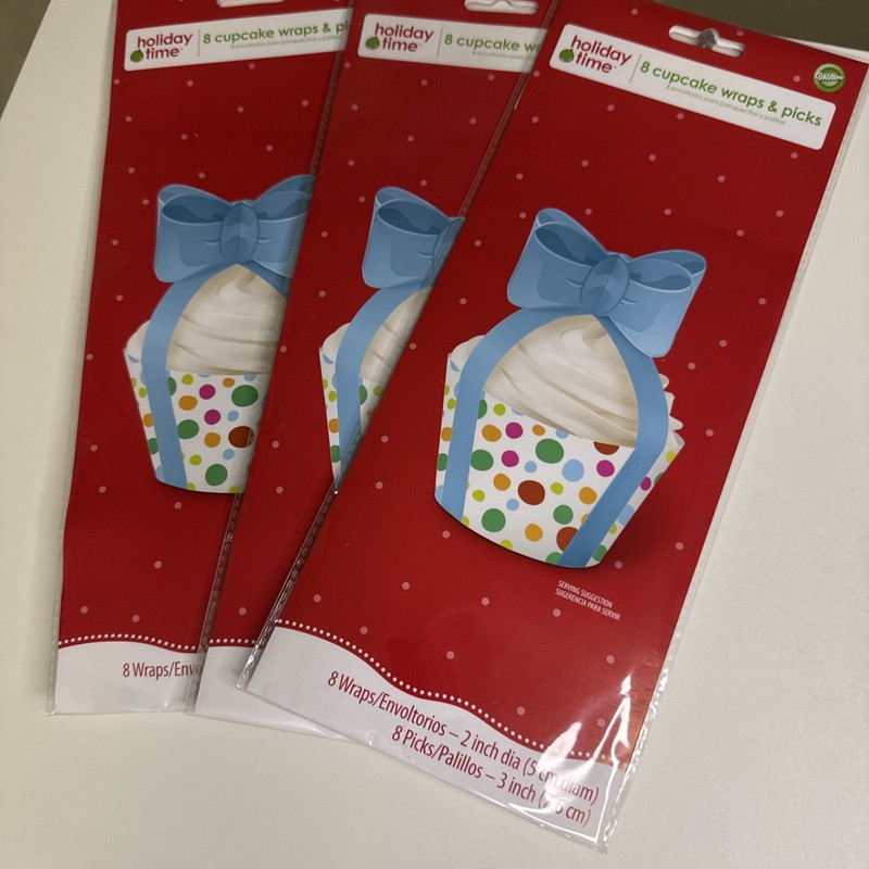 Wilton Holiday Time Cupcake Wraps & Picks Set of 3 8 Count New