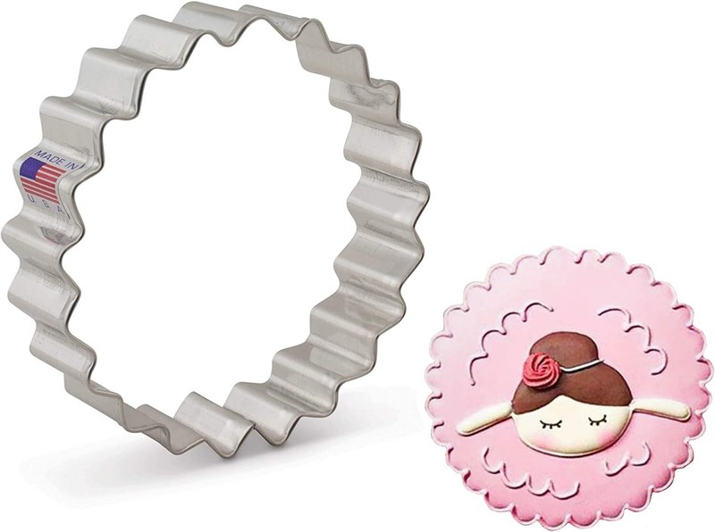 FLUTED CIRCLE ROUND Metal Cookie Cutter 3.9 Inch by Ann Clark