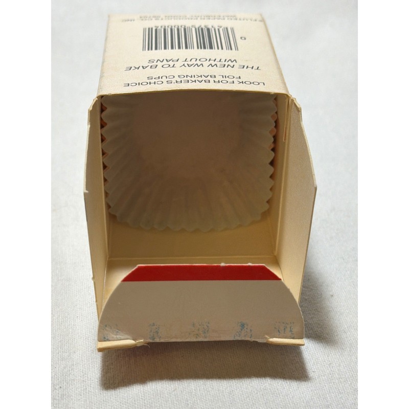 VTG Bakers Choice Midget Paper Baking Cups 150 Count (1/2 FULL)1.75" Retro Box gallery