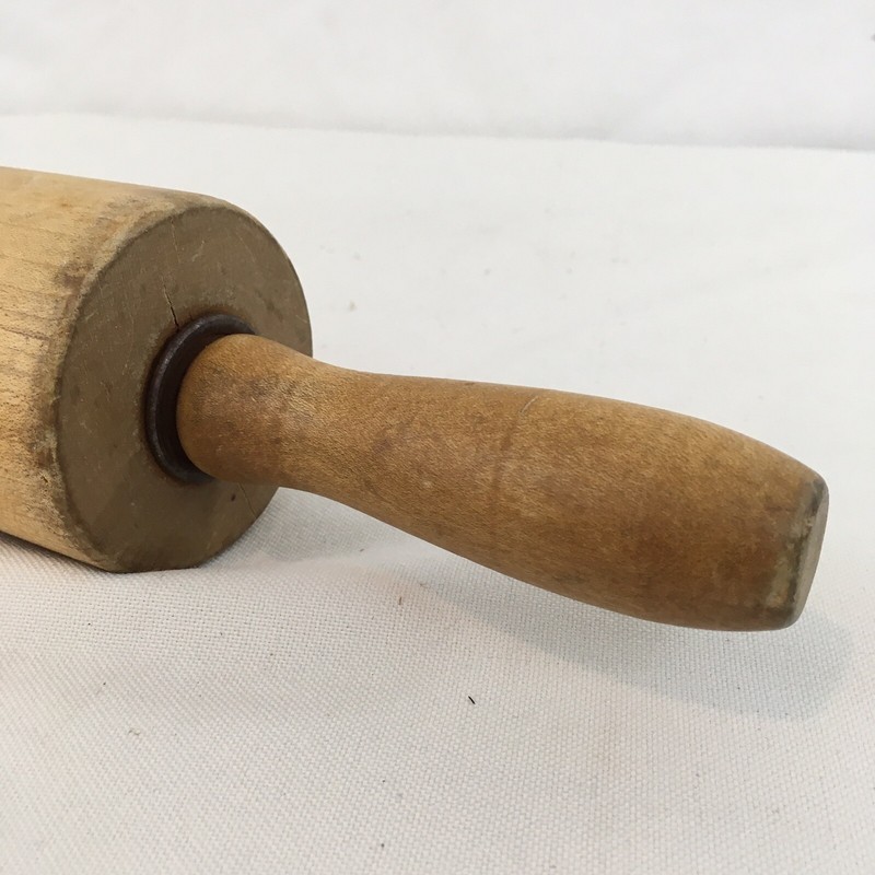 Mid Century Primitive Farm Kitchen Baking 15" Oversize Vintage Wood Rolling Pin gallery