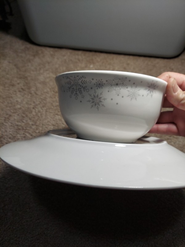 Cake Platter White With Silver Snow Flakes101/2 " gallery
