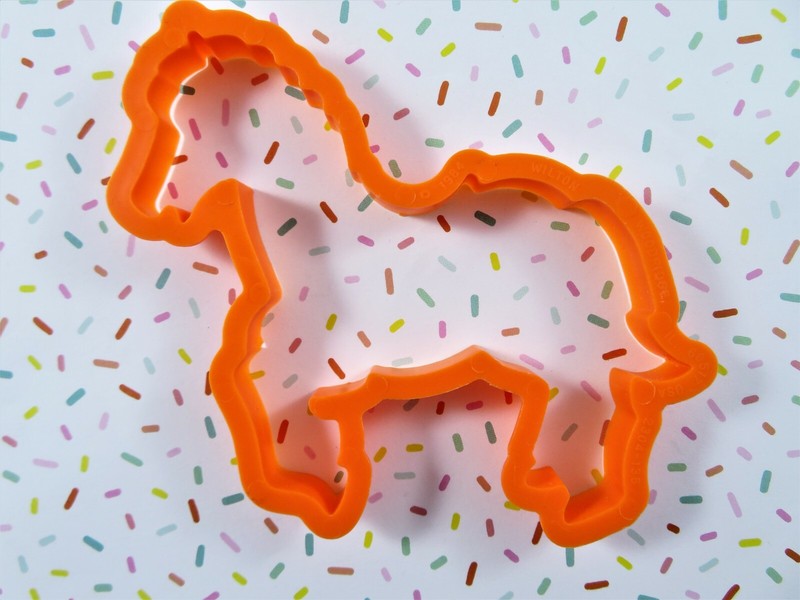 Plastic Cookie Cutters Mixed Lot Of 3 Squirrel Pony Turkey Vintage 1984 Medium gallery