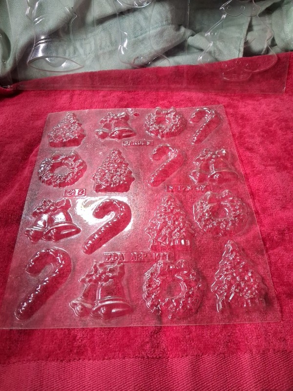 3 Christmas Chocolate Molds gallery