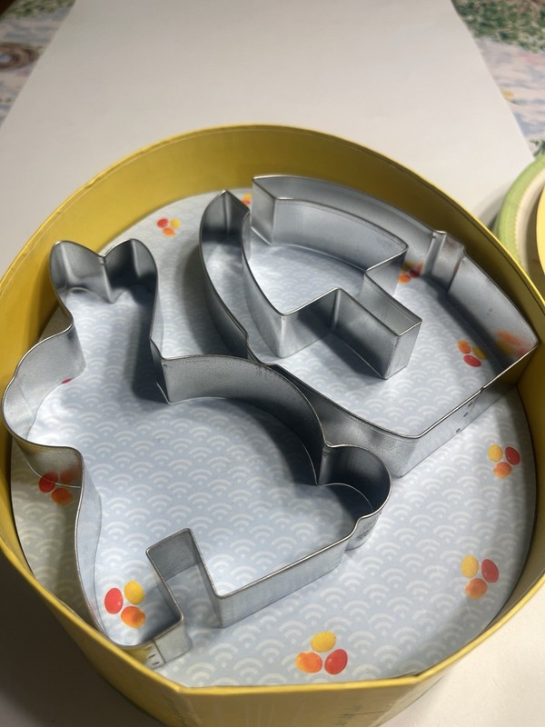 Happy Easter Three Dimensional Cookie Cutter Williams Sonoma Set 8 Piece gallery