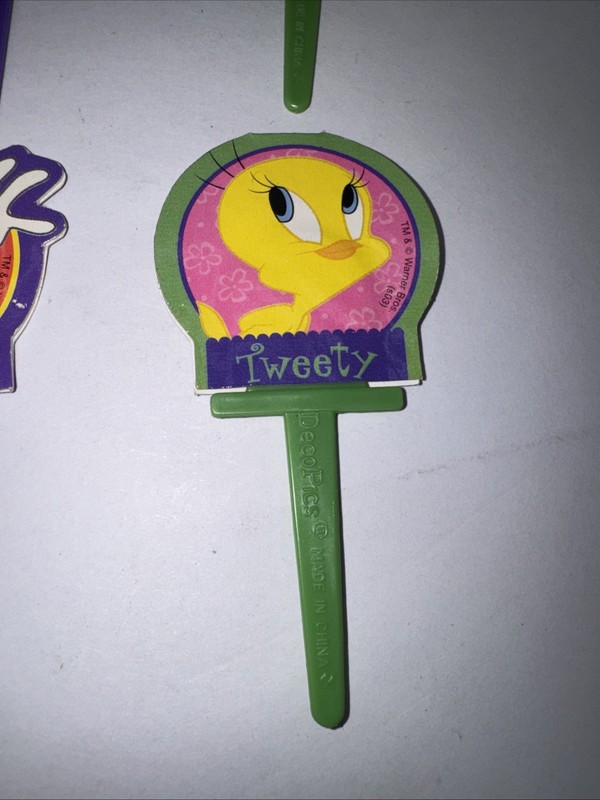 Lot of 6 Vintage Looney Tunes Warner Bros DecorPac Brand Cake Picks gallery