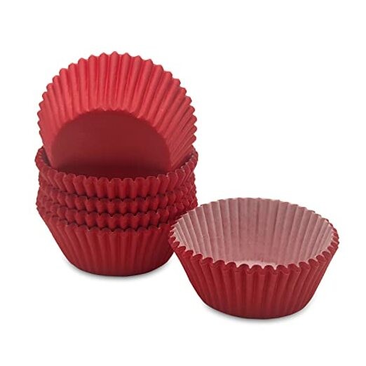 Standard Baking Cups, Classic Greaseproof Festive Cupcake Liners, 150-Count Red