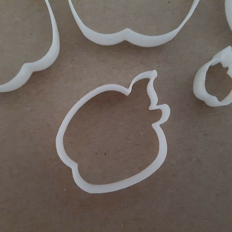 Apple Fondant Cutters - Set Of 5 Fruit Autumn Shape Mini Small Sugarcraft Icing gallery