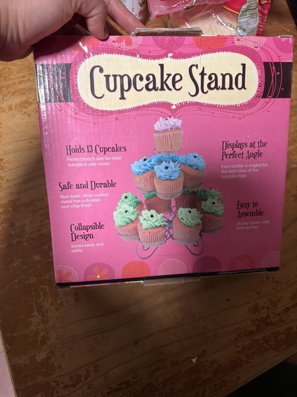 Wilton Cupcake's and More Small Dessert Stand! Holds 13 Cupcakes New In Box gallery