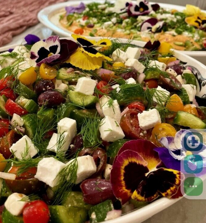 Edible Fresh Garnish Gourmet Ice Cube Blooms Free Overnight Ship WEDNESDAYS 100 gallery