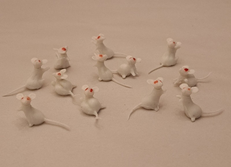 12 Cupcake/Cake Toppers/Dollhouse Miniature/Tiny Plastic White Mice