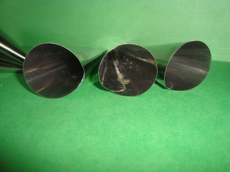 NEW Fox Run 6 Cream Horn Metal Pastry Molds Item# 4508 gallery