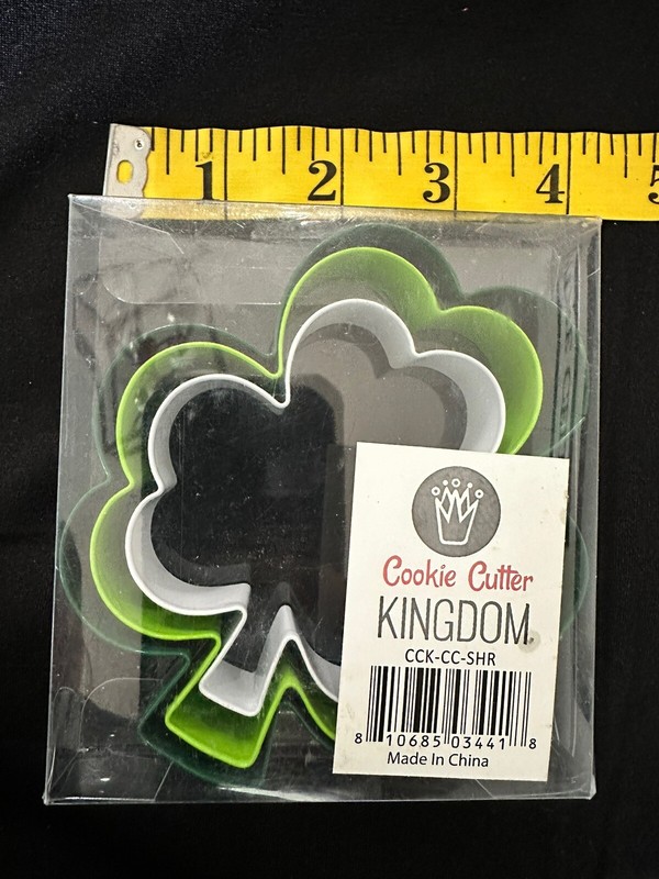 Cookie Cutter Kingdom Four Leaf Clover Cutter 3 Pack