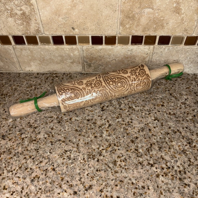 Paisley Cookie Mold Carved Rolling Pin Embossing Dough Roller Clay #130 NEW