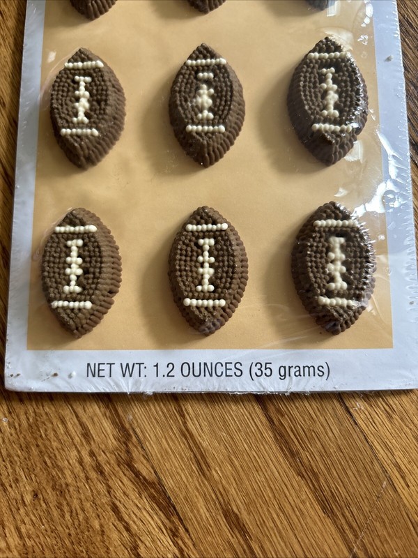 NOS NIP Vtg. Wilton 1994 Mint Football Icing Decorations Cupcake Cookie Cake NEW gallery