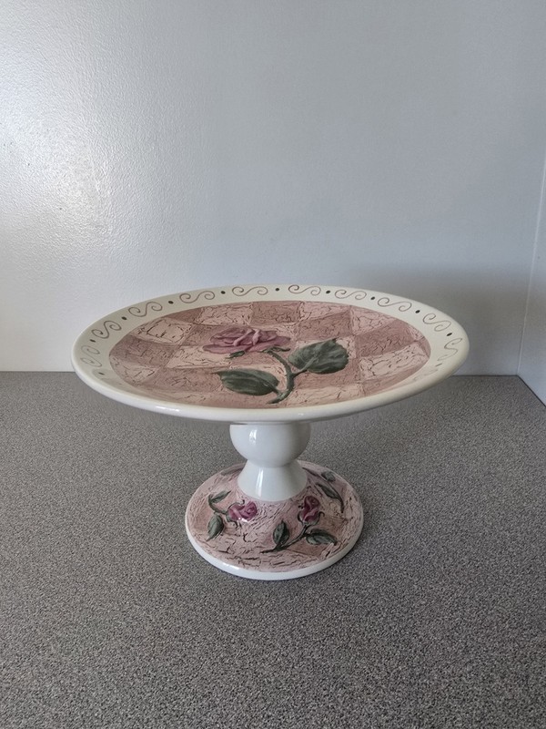 Once Upon A Rose Pedistal Cake Plate Tea Rose Collection Discontinued EUC gallery