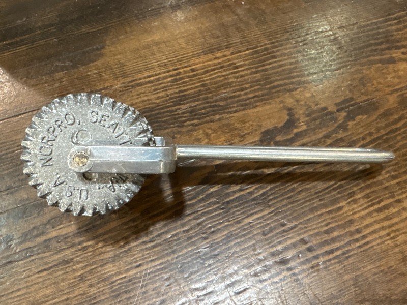 Vintage Norpro Fattigmann Norwegian Aluminum Cookie Roller SEATTLE USA gallery