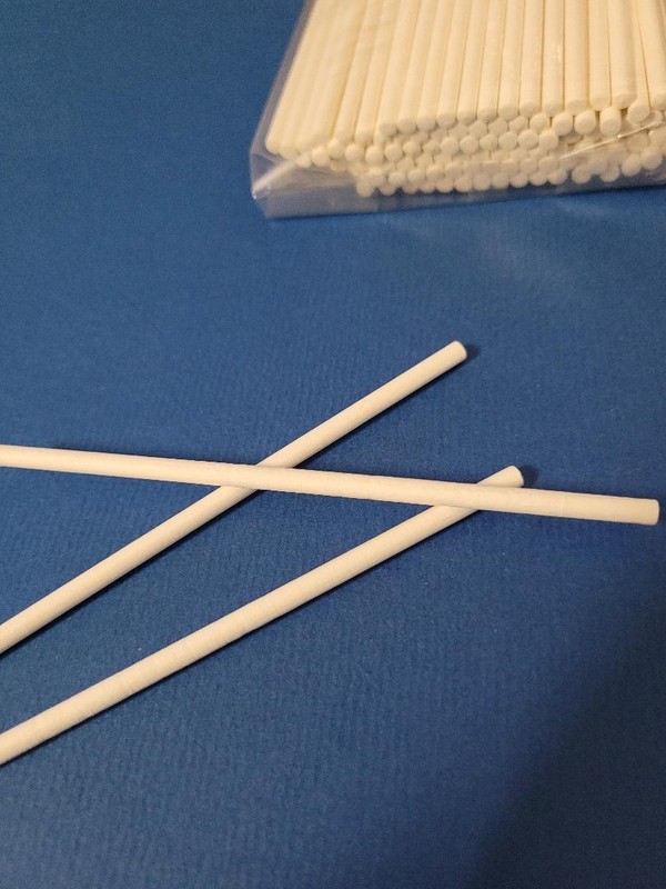 Sucker Lollipop Sticks 4 1/2" x 5/32" 100ct. Candy & Chocolate Cake Pop Making