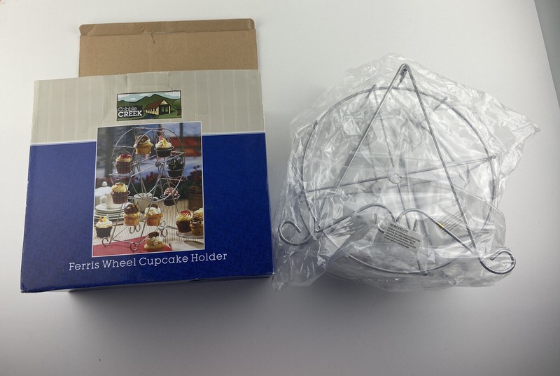 Cobble Creek Ferris Wheel Cupcake Dessert Stand Carrier Holder party display 8 p