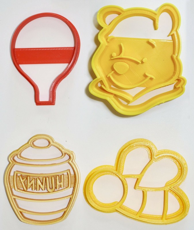 WINNIE THE POOH ADVENTURES BALLOON BEE HUNNY HONEY POT COOKIE CUTTER USA PR1064