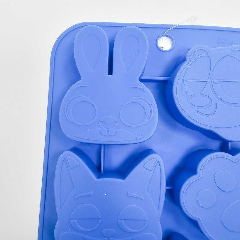 Disney Zootopia Silicone Cake Mold 6-Cavity Judy Nick Baking Pan Japan NWT gallery