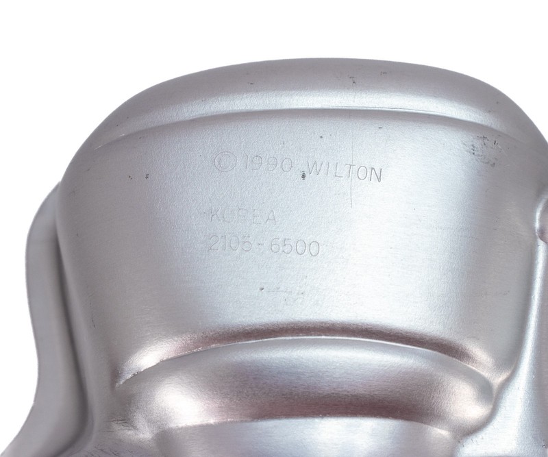Railroad Train Engine Birthday Cake Mold Pan made by Wilton gallery