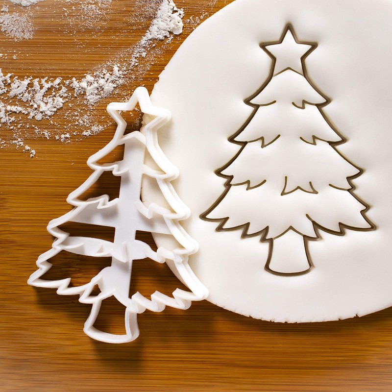 Set of 2 Christmas cookie cutters (Designs: Christmas Tree and Santa Claus wi... gallery