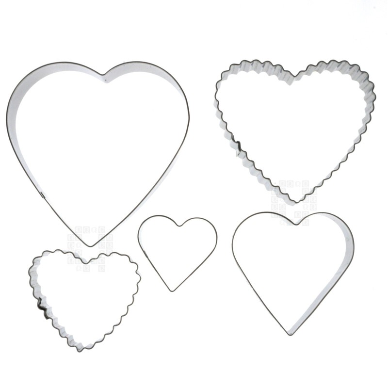 Harold Import 22142 5-Piece Stainless Steel Heart Cutter Set w/Reusable Storage gallery