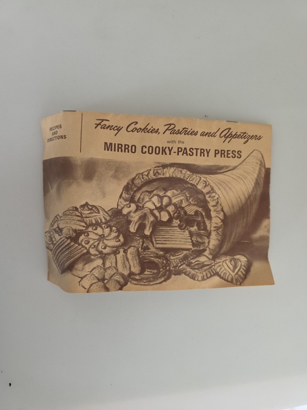 VTG Mirro Cookie Cooky Pastry Press & Decorator Set w/ Discs & Tips 350-M Spritz gallery
