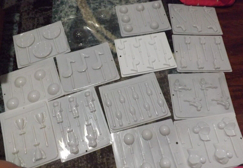 14 NEW chocolate candy molds SPORTS ICE SKATES BOWLING PINS MUSIC NOTES GOLF ++
