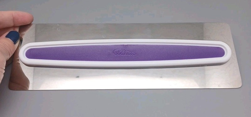 Wilton Icing Spatula Cake Decorating