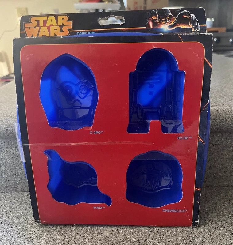 Star Wars Lakeland Silicone Cake Pan & Cookie Cutters New gallery