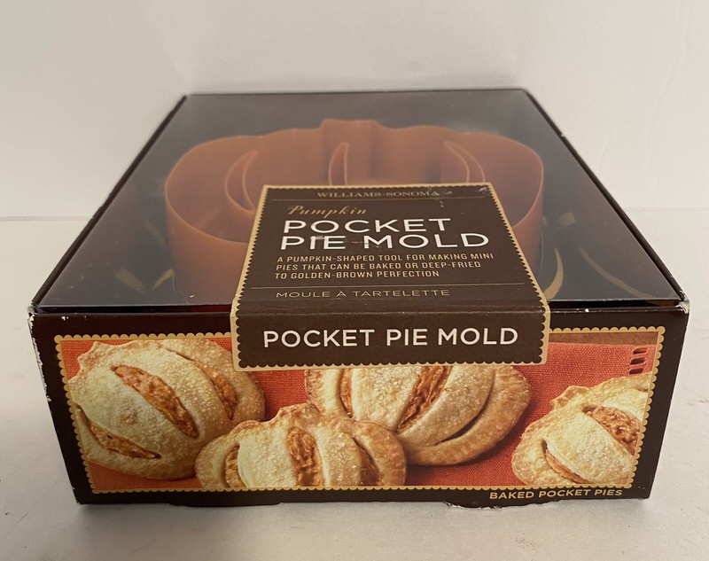 Williams-Sonoma Pumpkin Pocket Pie Baking Mold Orange Autumn Fall Dessert New gallery