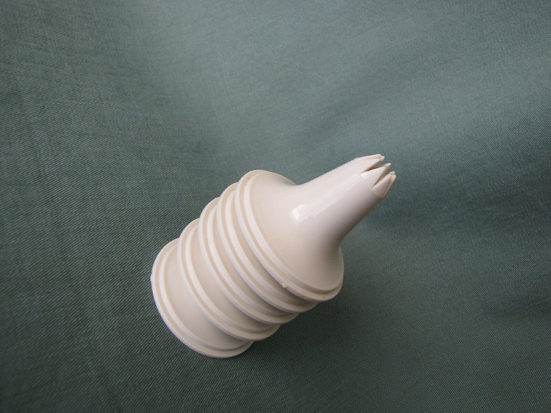 Pampered Chef Easy Accent Decorator #1775: Lot of 5 TIPS REPLACEMENT PARTS ONLY gallery