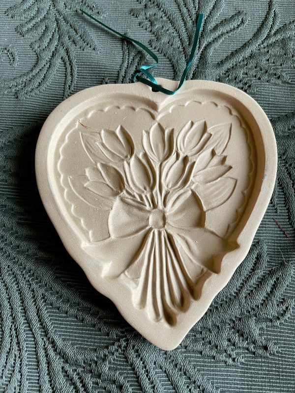 Vintage Brown Bag Cookie Art Mold Tulip Heart 1989