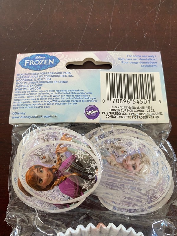 DISNEY FROZEN Cupcake Baking Cup Liners And Picks Combo 24 cups 24 picks gallery